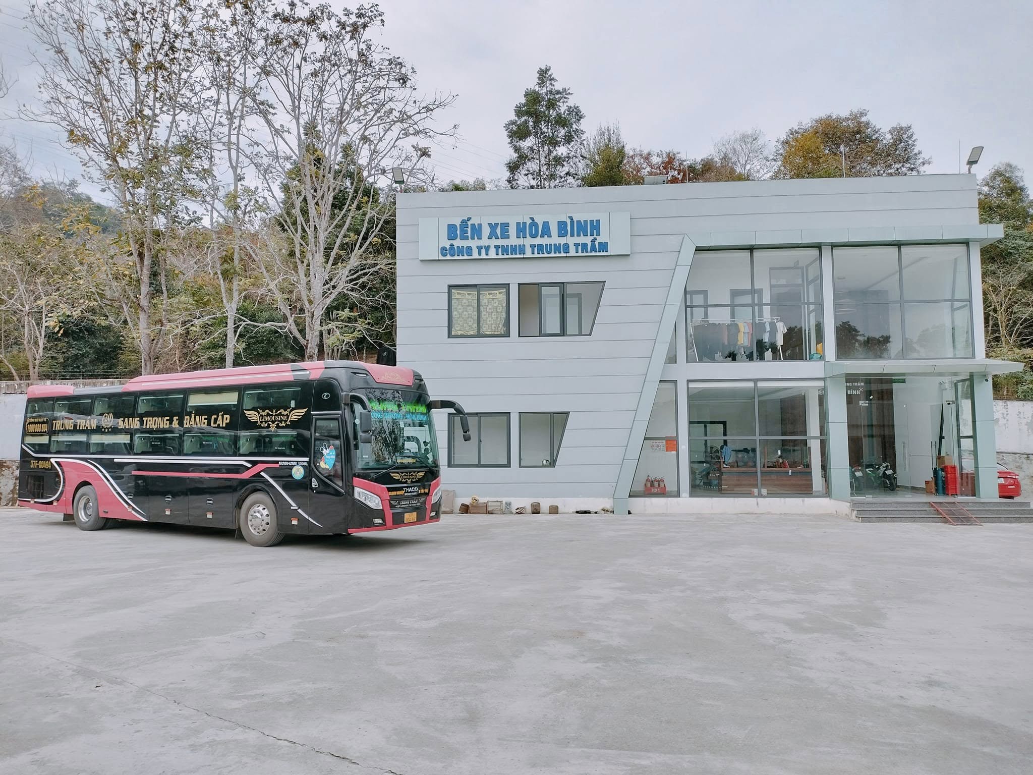 Nhà xe Trung Trầm